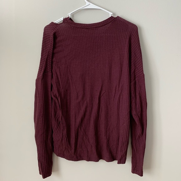 One shoulder cut out sweater - Picture 4 of 4